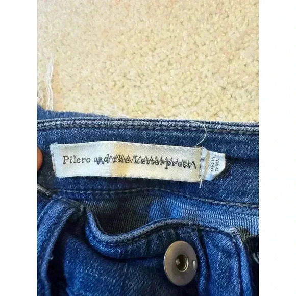 Pilcro for Anthropologie Mid Rise Dark Wash Skinny Jeans Frayed Stretch Size 26 - Picture 4 of 6